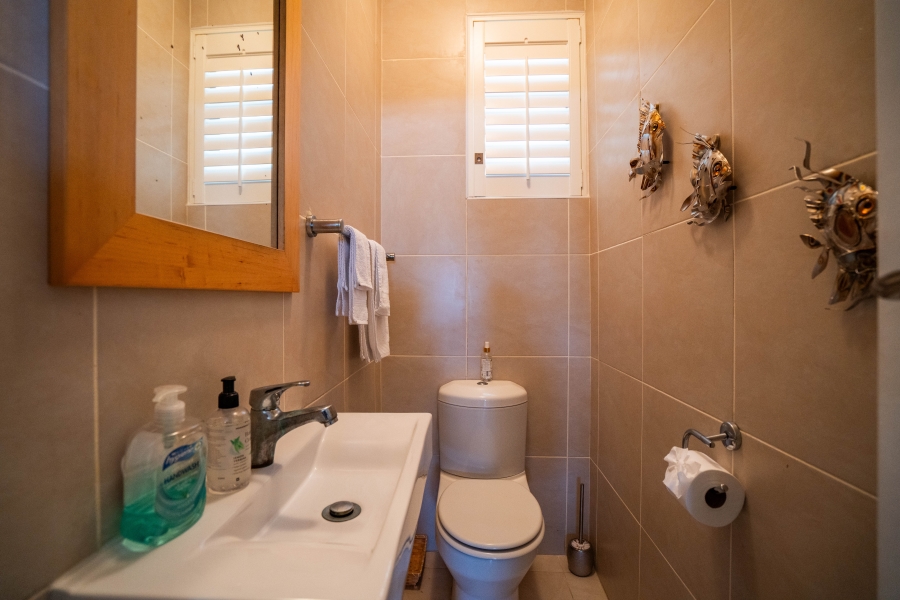 4 Bedroom Property for Sale in West Beach Eastern Cape